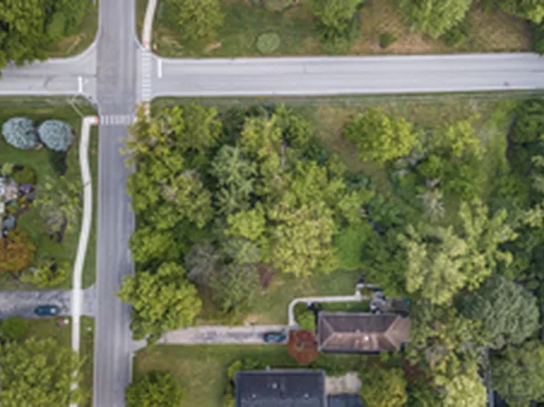 4601 Winchester Ave, Lisle, IL 60532