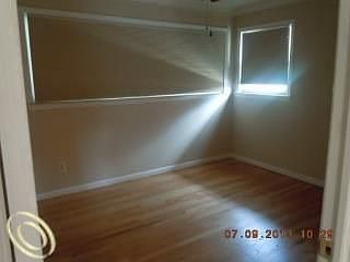 4th image of 6622 Hawthorne St