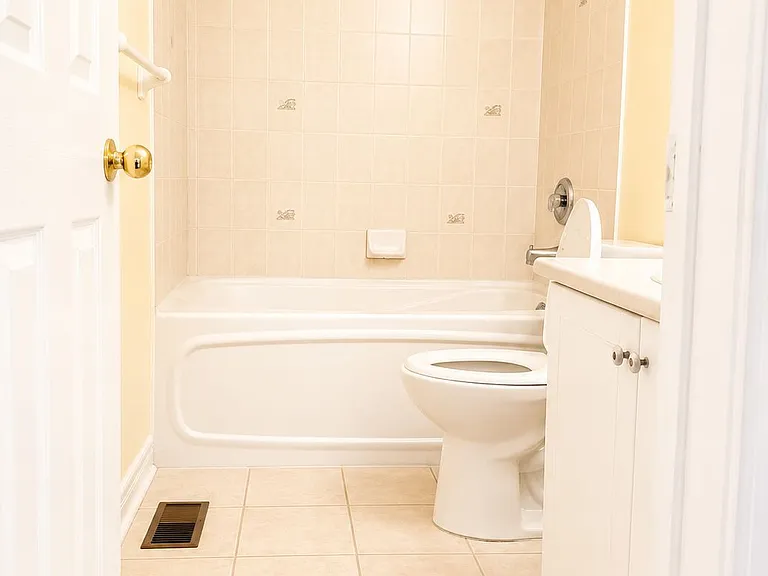 9 Riverlands Ave — Photo 8