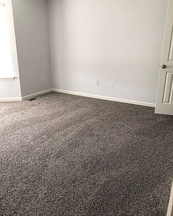 1st image of 1040 Pleasant Knoll Ln