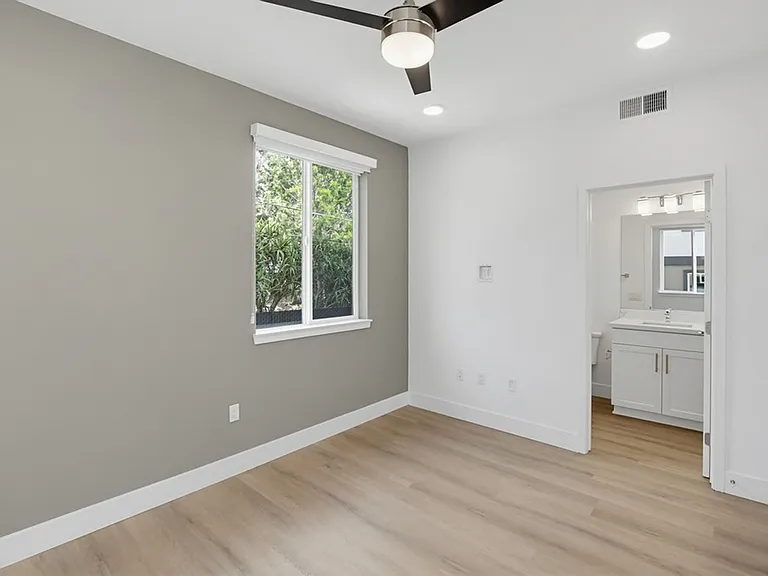 BRAND-NEW Euclid Apartments | National City — Photo 83