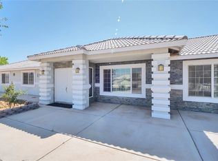 11524 Cottonwood Ave, Hesperia, CA 92345