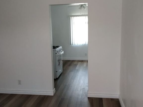2nd image of 10345 La Reina Ave APT E