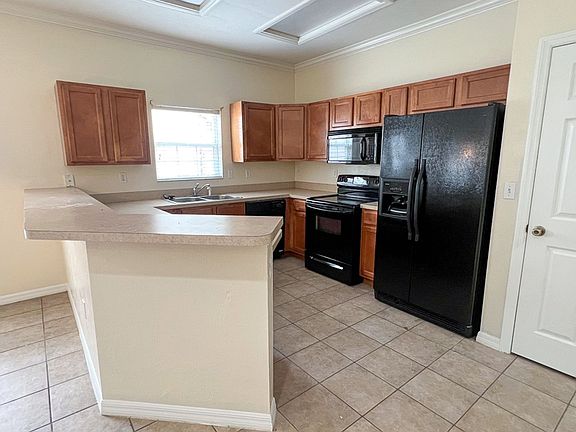 4th image of 7957 NW 50th Way