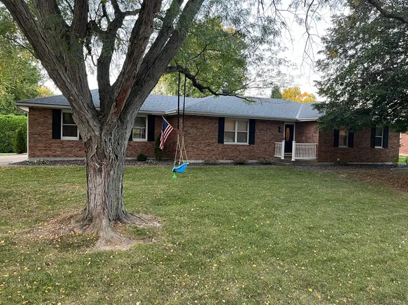 2311 W Huntington Dr, Quincy, IL 62301