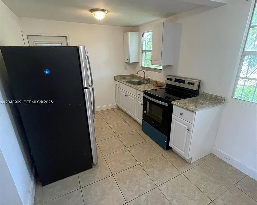 453 SW 19th Rd #REAR