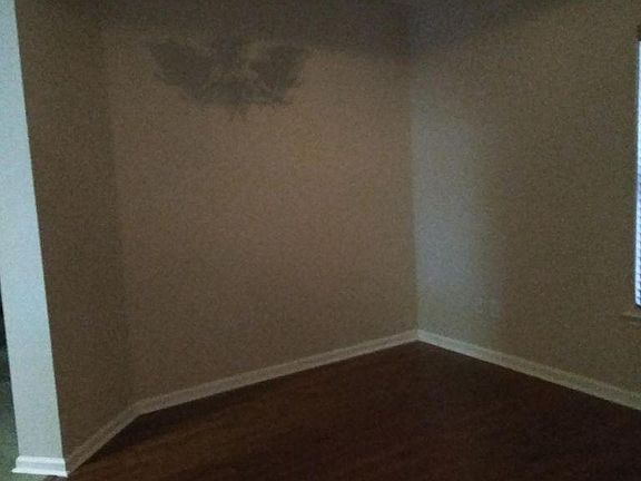 4th image of 2130 Willesdon Dr E
