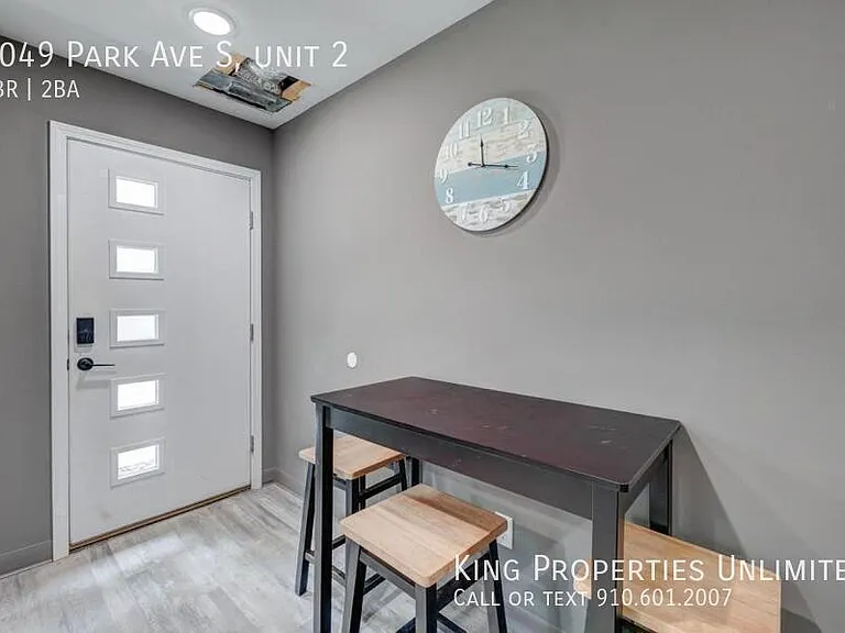 5049 Park Ave S #2 — Photo 18
