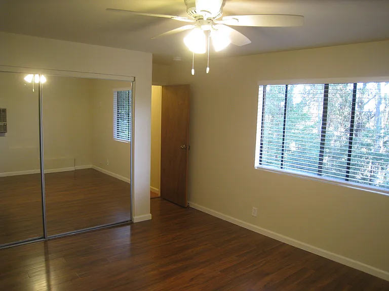 22628 Valley View Dr #A — Photo 10