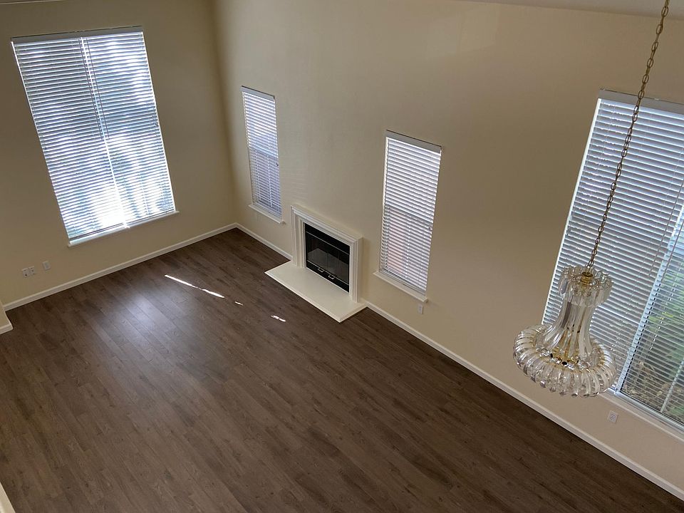 1st image of 10158 Macadam Ln