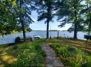 6862 Smith Ln, South Frontenac, ON K0H2L0