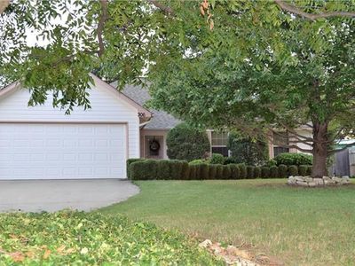 306 Cottonwood St, Aubrey, TX, 76227
