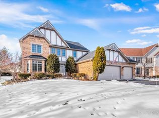 1490 Fox Path Ct, Hoffman Estates, IL 60192