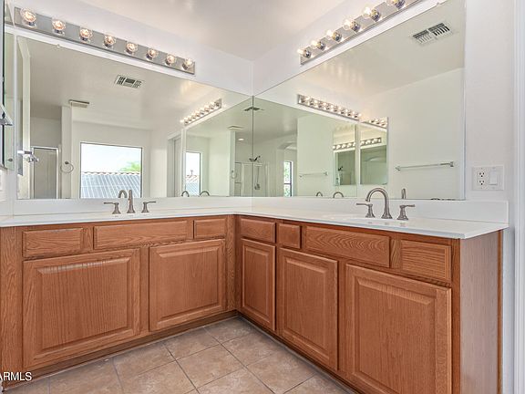 4th image of 8391 W PALO VERDE Avenue