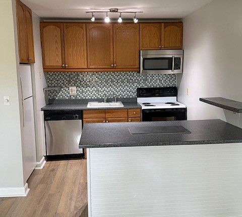 3rd image of 239 Old Farms Road #16D