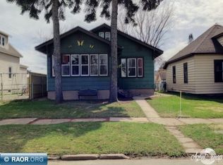 104 10th St S, Virginia, MN 55792