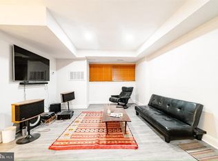 53 Skyhill Rd APT 104, Alexandria, VA 22314