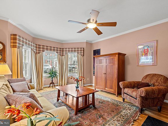 5th image of 417 N Alfred St