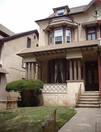 1st image of 372 Fairmount Ave