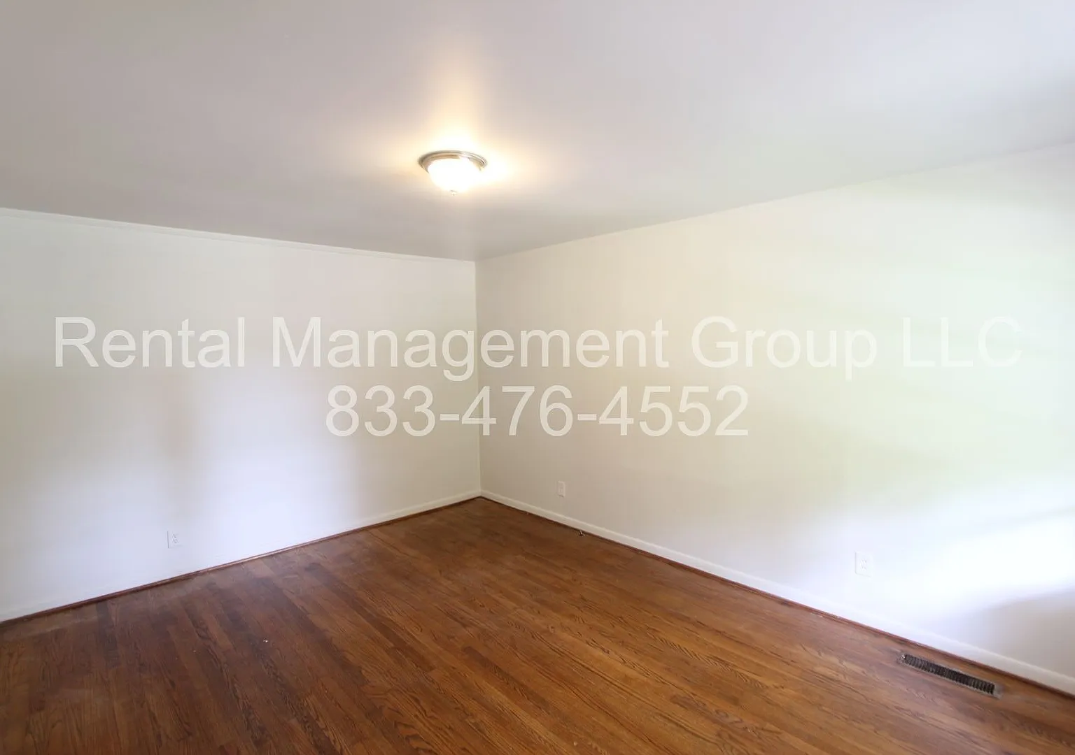 New On The Market!! Will not last long at this price. Better Hurry!! — Photo 2