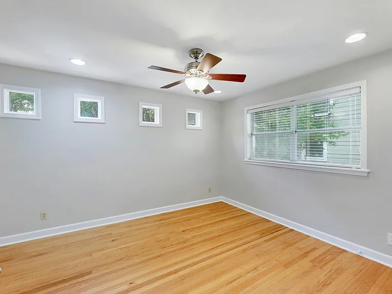 4604 Evans Ave — Photo 9