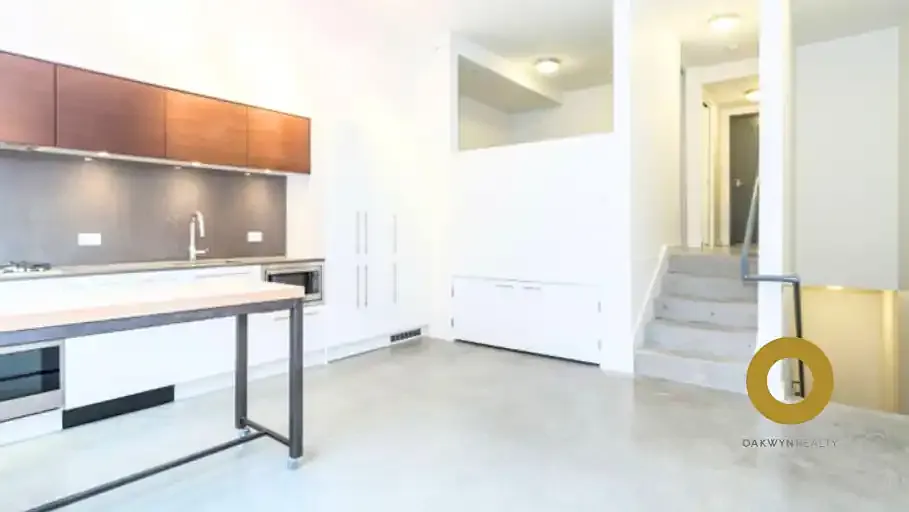 2 bed, 2.0 bath, 900 sqft, $2,900 — Photo 2