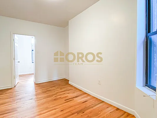 Rented by City Connections Realty | media 9