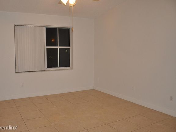 Screen Shot 2017-08-20 at 5.07.40 PM