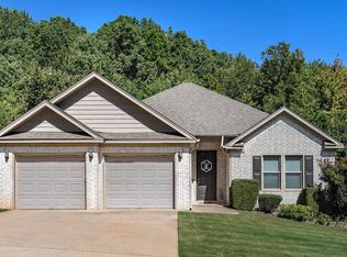 3975 Eastern Slope Dr, Alexander, AR 72002