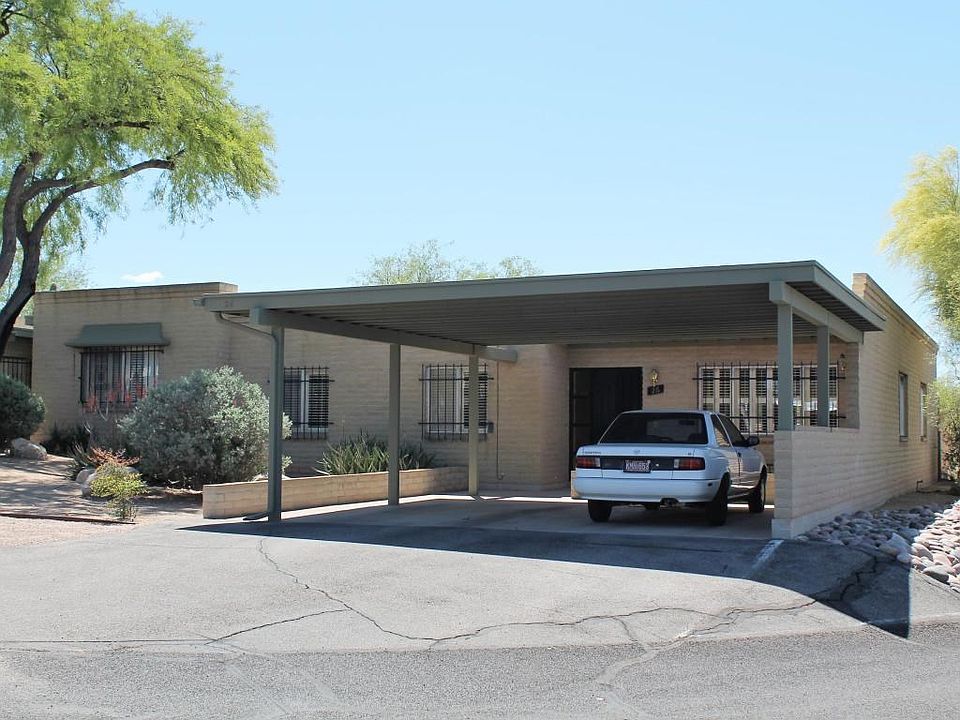 1st image of 26 E Mediterranean Dr