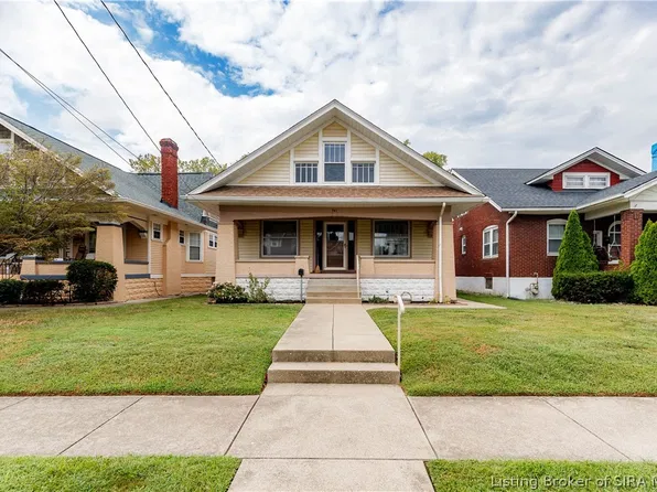 943 E 7th Street, Jeffersonville, IN 47130
