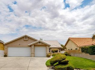 13235 Meteor Dr, Victorville, CA 92395