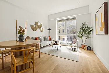 21 Powers Street, #2A