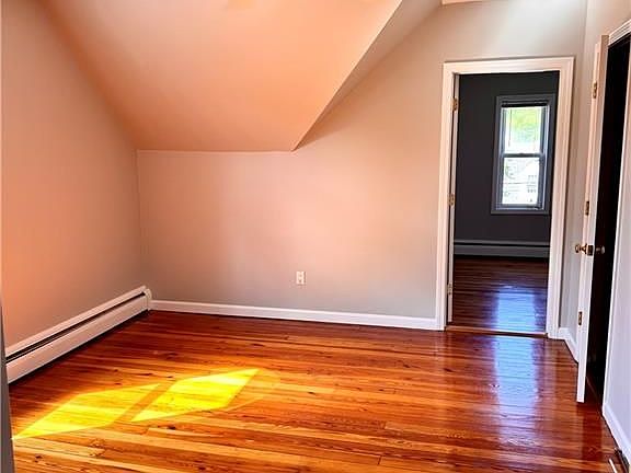 3rd image of 595 Armistice Blvd #3