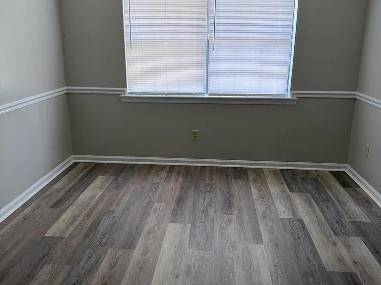663 Windhaven Dr — Photo 32