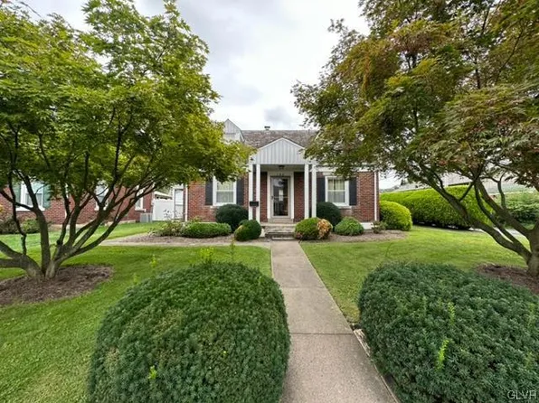 190 Spruce St, Emmaus, PA 18049