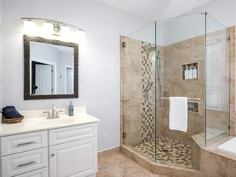 10315 Rougemont Ln — Photo 21