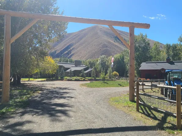 90 Colorado Gulch #Adu, Hailey, ID 83333