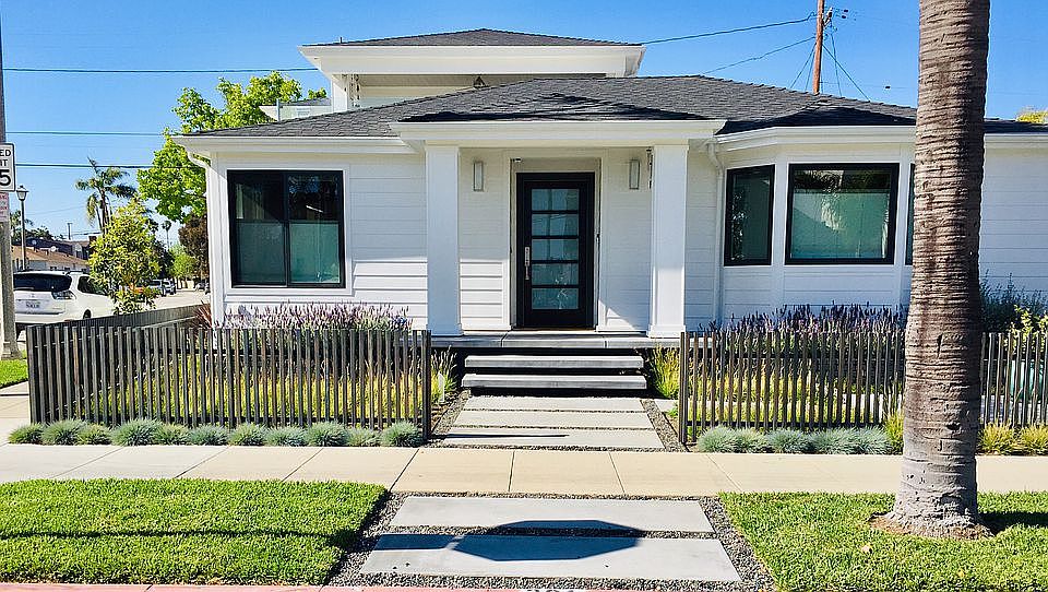 1st image of 301 Claremont Ave