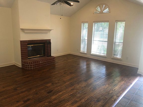 3rd image of 7502 Yorkmeadow Dr
