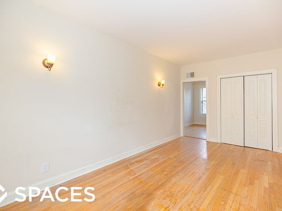 2nd image of 4036 N Ashland Ave #Xs3