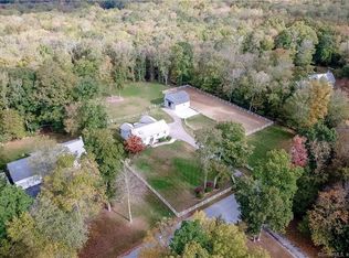 79 Hi Lea Farm Rd, Colchester, CT 06415