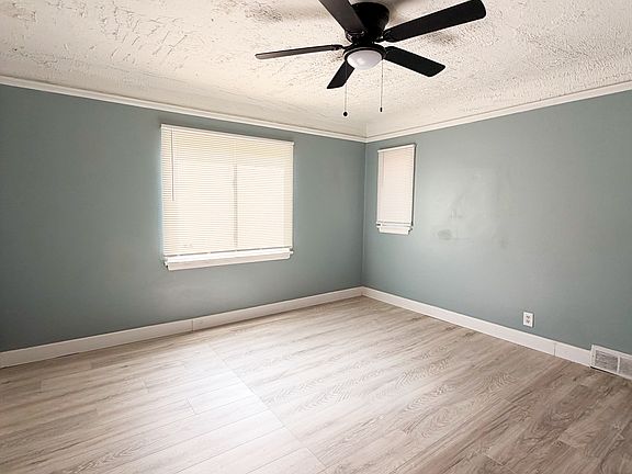 5th image of 5267 Haverhill St