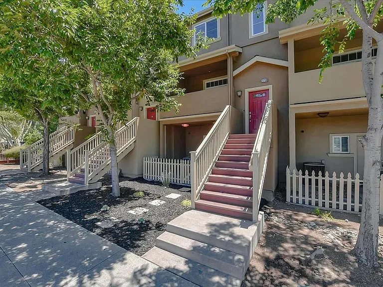2716 McKee Rd — Photo 22