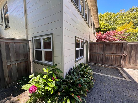 2nd image of 211 & 213 Miller Ave #211B-213A-213B