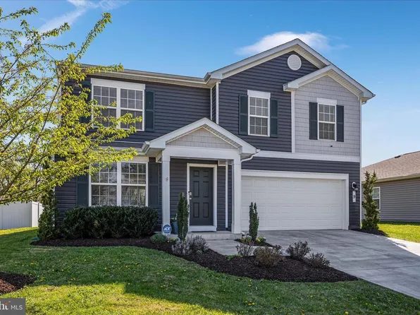 9 E Fairfax St, Berryville, VA 22611