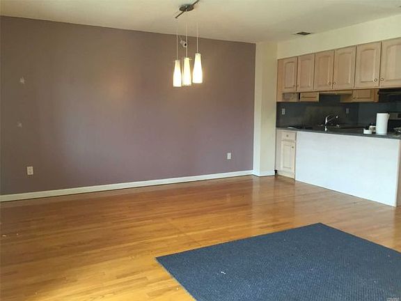 5th image of 114-71 Dalian Ct #2&3