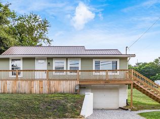 403 Fowlers Ln, New Lexington, OH 43764