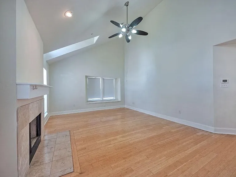 5713 Lewis St — Photo 37