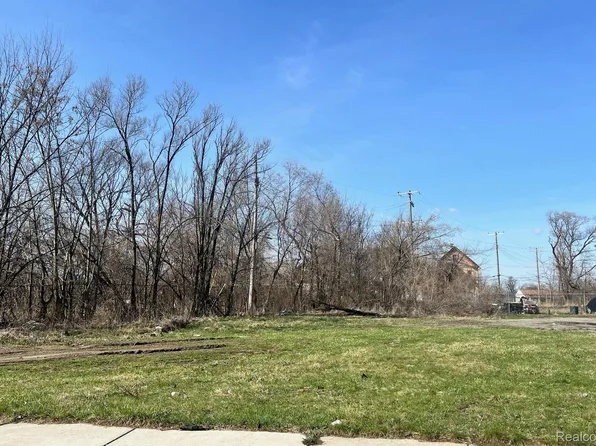5131 Bangor St, Detroit, MI 48210